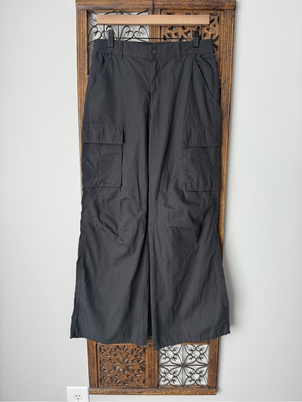 H&M Dark Grey Wide-Leg Cargo Pants